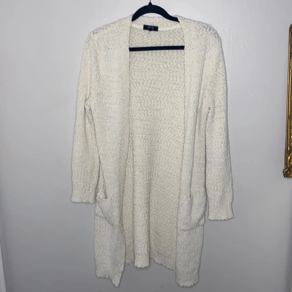 🎱Long cream knit sweater! - Picture 2 of 6